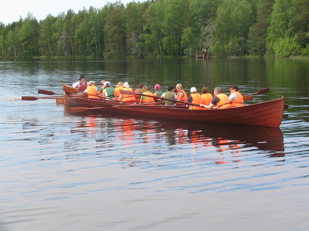 Honkiniemi Hotel Ahtari Bagian luar foto